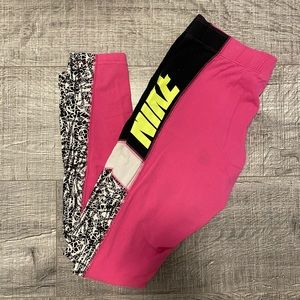 Nike leggings